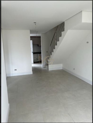 Imagem Casa com 3 Quartos à Venda, 118 m² em Xaxim - Curitiba