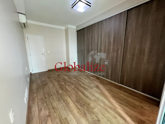 Imagem Imóvel com 2 Quartos à Venda, 135 m² em Ponta Da Praia - Santos Imagem Imóvel com 2 Quartos à Venda, 135 m² em Ponta Da Praia - Santos