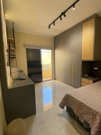 Imagem Casa com 3 Quartos à Venda, 165 m² em Jardim Das Indústrias - São José Dos Campos Imagem Casa com 3 Quartos à Venda, 165 m² em Jardim Das Indústrias - São José Dos Campos