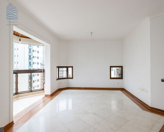 Imagem Imóvel com 4 Quartos à Venda, 172 m² em Moema - São Paulo Imagem Imóvel com 4 Quartos à Venda, 172 m² em Moema - São Paulo