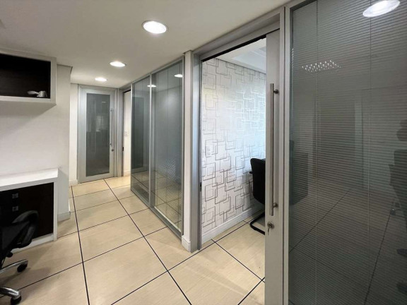 Imagem Imóvel com 4 Quartos à Venda, 59 m² em Lageadinho - Cotia Imagem Imóvel com 4 Quartos à Venda, 59 m² em Lageadinho - Cotia