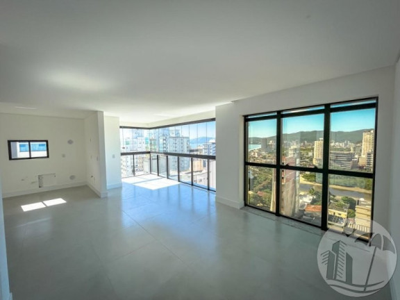 Imagem Apartamento com 3 Quartos à Venda, 120 m² em Meia Praia - Itapema Imagem Apartamento com 3 Quartos à Venda, 120 m² em Meia Praia - Itapema