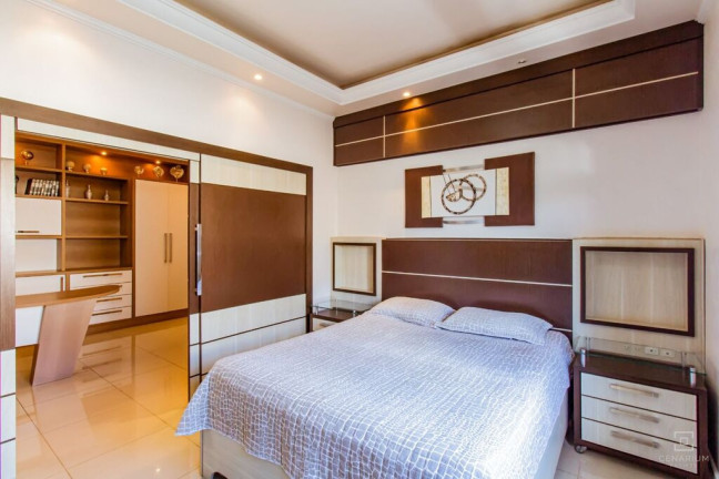 Imagem Casa com 6 Quartos à Venda, 600 m² em Passa Vinte - Palhoça Imagem Casa com 6 Quartos à Venda, 600 m² em Passa Vinte - Palhoça