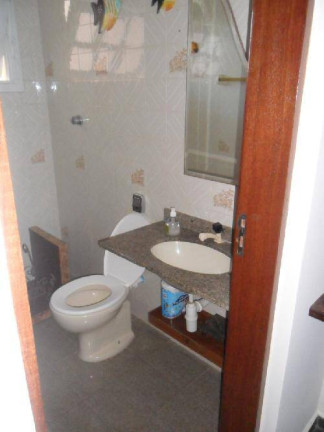 Imagem Casa com 3 Quartos para Temporada, 600 m² em Belmira Novaes - Peruíbe Imagem Casa com 3 Quartos para Temporada, 600 m² em Belmira Novaes - Peruíbe