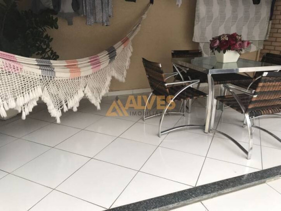Imagem Casa com 6 Quartos à Venda, 300 m² em Parque Ipê - Feira De Santana Imagem Casa com 6 Quartos à Venda, 300 m² em Parque Ipê - Feira De Santana