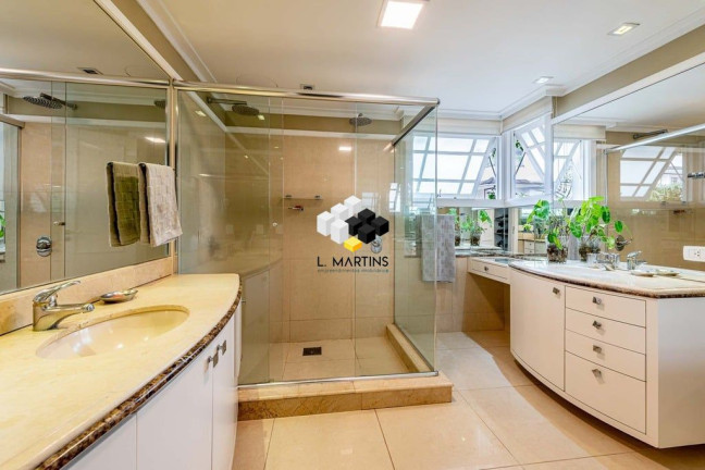 Imagem Casa de Condomínio com 3 Quartos à Venda, 566 m² em Boa Vista - Porto Alegre Imagem Casa de Condomínio com 3 Quartos à Venda, 566 m² em Boa Vista - Porto Alegre
