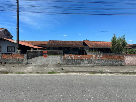 Imagem Casa com 4 Quartos à Venda, 100 m² em Centro - Balneário Barra Do Sul Imagem Casa com 4 Quartos à Venda, 100 m² em Centro - Balneário Barra Do Sul