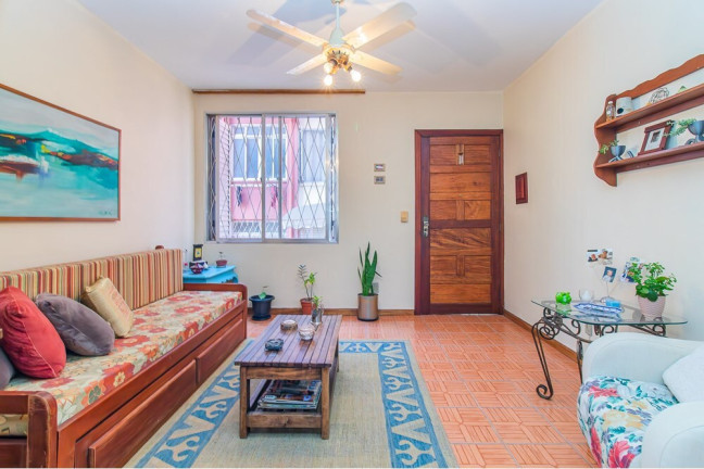 Imagem Apartamento com 3 Quartos à Venda, 74 m² em Petrópolis - Porto Alegre Imagem Apartamento com 3 Quartos à Venda, 74 m² em Petrópolis - Porto Alegre