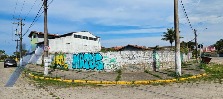 Terreno à Venda, 750 m² em Praia Grande - Ubatuba
