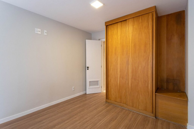 Imagem Apartamento com 1 Quarto à Venda, 31 m² em Moema - São Paulo Imagem Apartamento com 1 Quarto à Venda, 31 m² em Moema - São Paulo
