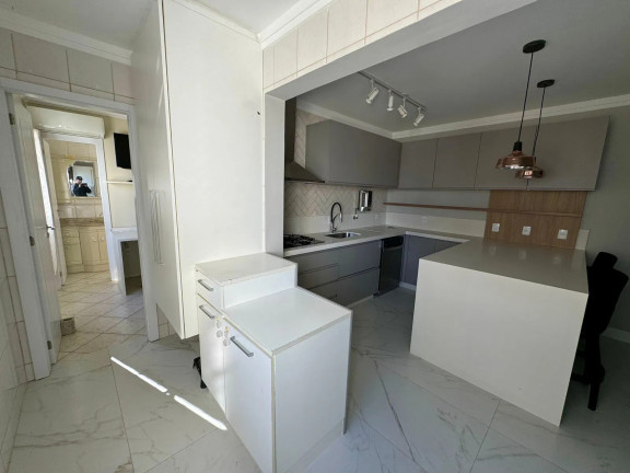 Imagem Apartamento com 3 Quartos à Venda, 131 m² em Centro - Balneário Camboriú Imagem Apartamento com 3 Quartos à Venda, 131 m² em Centro - Balneário Camboriú