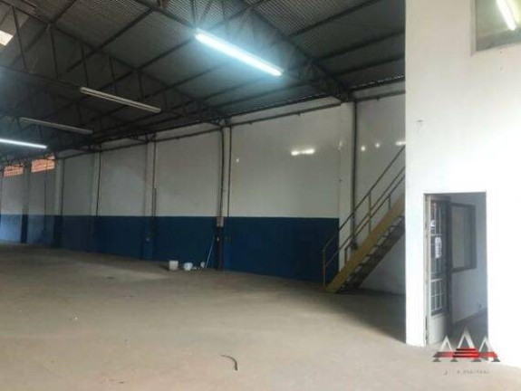 Imagem Galpão à Venda, 934 m² em São Francisco - Cuiabá Imagem Galpão à Venda, 934 m² em São Francisco - Cuiabá