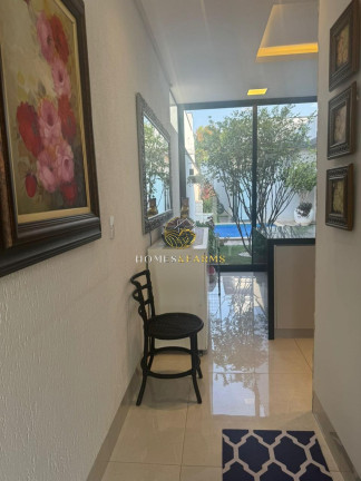 Imagem Casa com 3 Quartos à Venda, 186 m² em Jardim Veneza - Aparecida De Goiânia