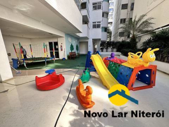 Imagem Apartamento com 4 Quartos à Venda, 169 m² em Icaraí - Niterói