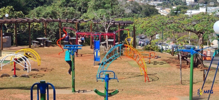 Imagem Casa de Condomínio com 4 Quartos à Venda, 250 m² em Residencial Villa Dos Inglezes - Sorocaba Imagem Casa de Condomínio com 4 Quartos à Venda, 250 m² em Residencial Villa Dos Inglezes - Sorocaba
