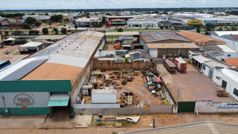 Imagem Terreno à Venda, 825 m² em Setor Industrial Sul - Sinop Imagem Terreno à Venda, 825 m² em Setor Industrial Sul - Sinop