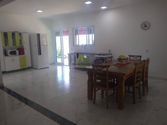 Imagem Casa com 4 Quartos à Venda, 426 m²