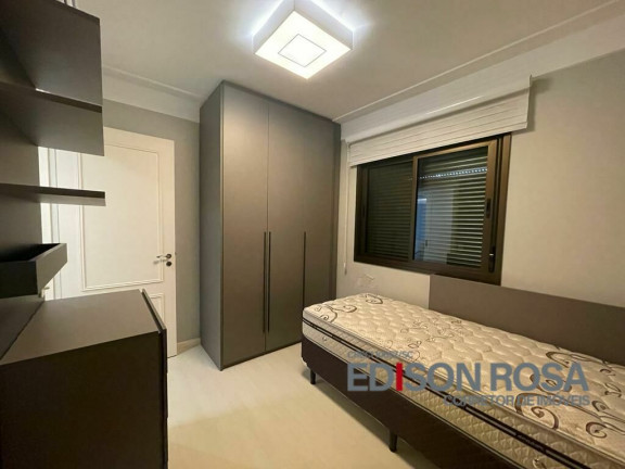 Imagem Apartamento com 3 Quartos à Venda, 123 m² em Balneário - Florianópolis Imagem Apartamento com 3 Quartos à Venda, 123 m² em Balneário - Florianópolis