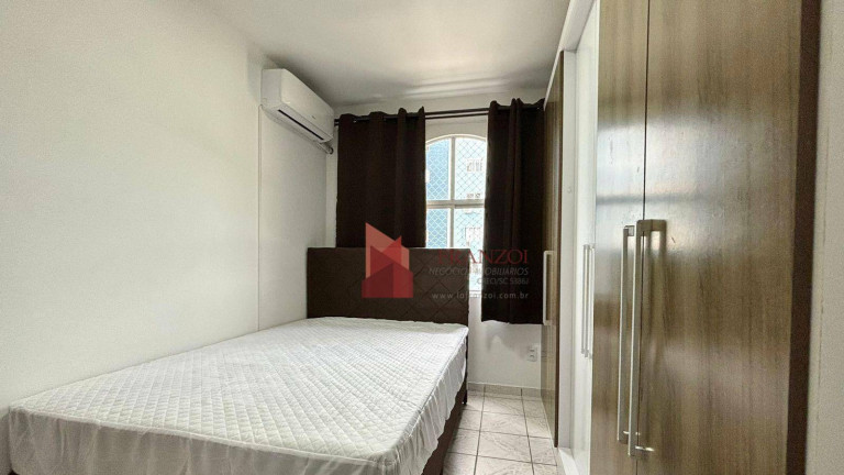 Imagem Loft com 1 Quarto para Alugar, 50 m² em Fazenda - Itajaí Imagem Loft com 1 Quarto para Alugar, 50 m² em Fazenda - Itajaí