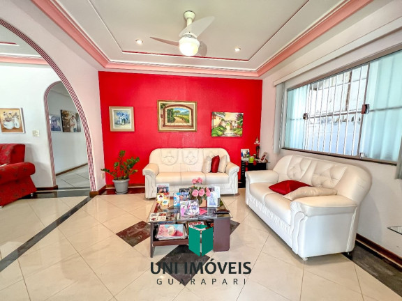 Imagem Casa com 4 Quartos à Venda, 280 m² em Centro - Guarapari