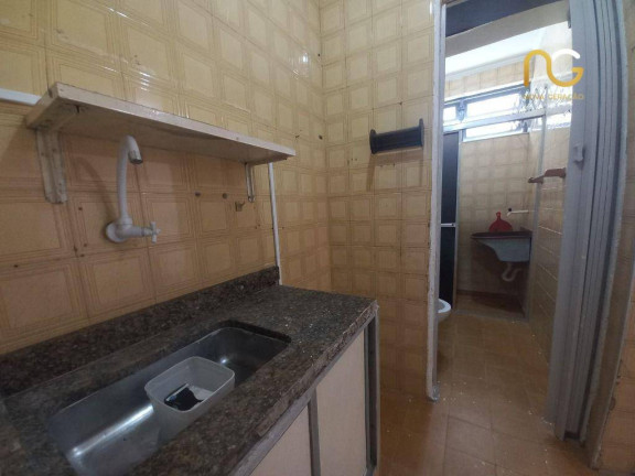 Imagem Kitnet com 1 Quarto à Venda, 18 m² em Vila Assunção - Praia Grande Imagem Kitnet com 1 Quarto à Venda, 18 m² em Vila Assunção - Praia Grande