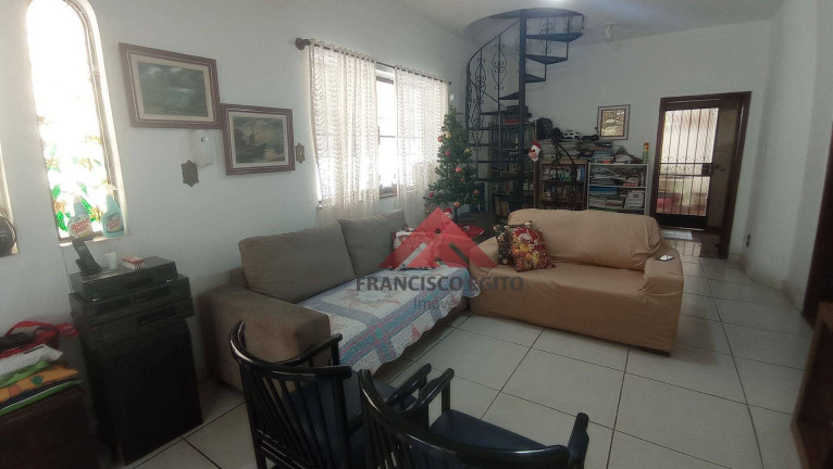 Imagem Casa com 4 Quartos à Venda, 120 m² em Icaraí - Niterói