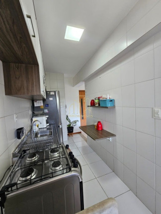 Imagem Imóvel com 2 Quartos à Venda, 70 m² em Vila Laura - Salvador Imagem Imóvel com 2 Quartos à Venda, 70 m² em Vila Laura - Salvador