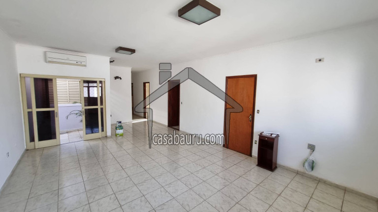 Imagem Casa com 3 Quartos à Venda, 363 m² em Vila Nipônica - Bauru Imagem Casa com 3 Quartos à Venda, 363 m² em Vila Nipônica - Bauru