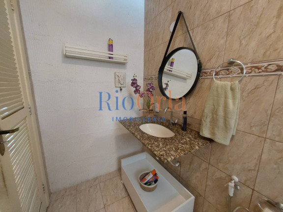Imagem Casa com 3 Quartos para Alugar, 550 m² em Vargem Pequena - Rio De Janeiro