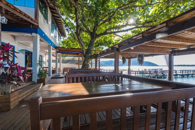 Imagem Casa com 3 Quartos à Venda, 284 m² em Lagoa Da Conceição - Florianópolis Imagem Casa com 3 Quartos à Venda, 284 m² em Lagoa Da Conceição - Florianópolis