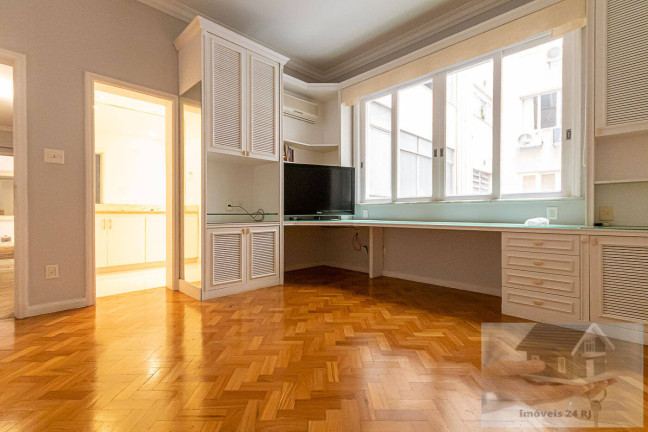 Imagem Apartamento com 4 Quartos à Venda, 525 m² em Flamengo - Rio De Janeiro Imagem Apartamento com 4 Quartos à Venda, 525 m² em Flamengo - Rio De Janeiro