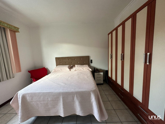Imagem Casa com 3 Quartos à Venda, 288 m² em Coloninha - Florianópolis Imagem Casa com 3 Quartos à Venda, 288 m² em Coloninha - Florianópolis