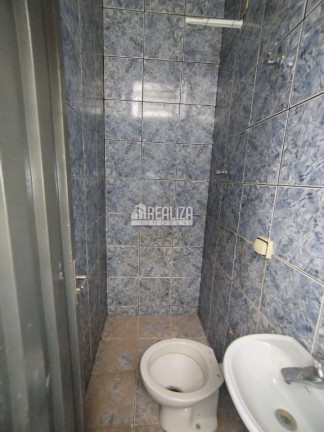Imagem Casa com 2 Quartos para Alugar, 90 m² em Nossa Senhora Da Abadia - Uberaba Imagem Casa com 2 Quartos para Alugar, 90 m² em Nossa Senhora Da Abadia - Uberaba