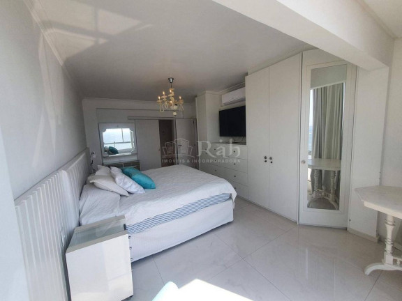 Imagem Apartamento com 3 Quartos à Venda, 206 m² em Centro - Balneário Camboriú