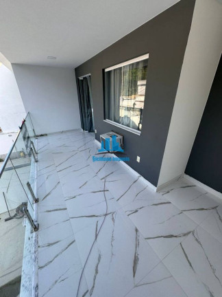 Imagem Casa com 3 Quartos à Venda, 180 m² em Piratininga - Niterói