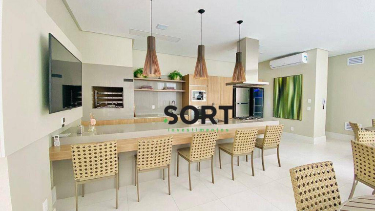 Imagem Apartamento com 3 Quartos à Venda, 126 m² em Centro - Balneário Camboriú