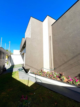 Imagem Casa com 3 Quartos à Venda, 206 m² em Jardim Hanashiro - Caldas Novas Imagem Casa com 3 Quartos à Venda, 206 m² em Jardim Hanashiro - Caldas Novas