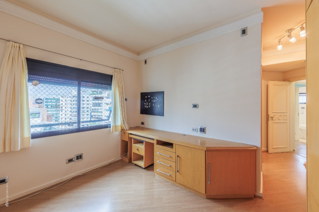 Imagem Apartamento com 4 Quartos à Venda, 188 m² em Vila Uberabinha - São Paulo