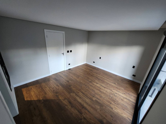 Imagem Sobrado com 3 Quartos à Venda, 166 m² em Pilarzinho - Curitiba Imagem Sobrado com 3 Quartos à Venda, 166 m² em Pilarzinho - Curitiba