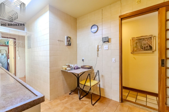 Imagem Imóvel com 3 Quartos à Venda, 137 m² em Botafogo - Rio De Janeiro Imagem Imóvel com 3 Quartos à Venda, 137 m² em Botafogo - Rio De Janeiro