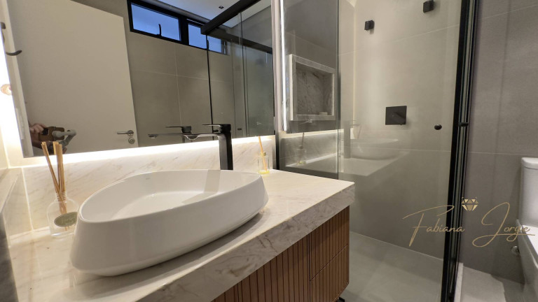 Imagem Casa com 3 Quartos à Venda, 450 m² em Chácara Flora - Valinhos