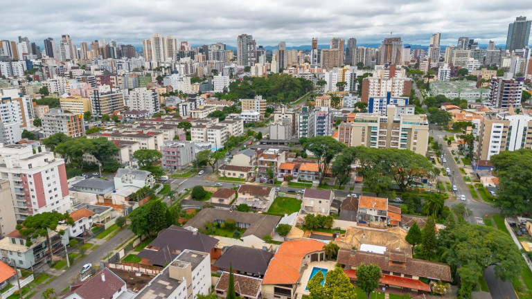 Imagem Terreno à Venda, 325 m² em Vila Izabel - Curitiba