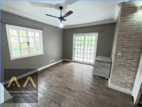 Imagem Casa com 4 Quartos para Alugar, 300 m² em Alphaville - Santana De Parnaíba