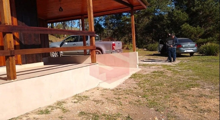 Imagem Chácara com 1 Quarto à Venda, 1 m² em Itambezinho - Campo Largo