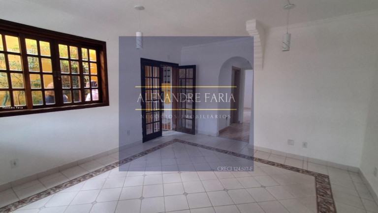 Imagem Apartamento com 2 Quartos para Alugar, 68 m² em Centro - São Sebastião Imagem Apartamento com 2 Quartos para Alugar, 68 m² em Centro - São Sebastião