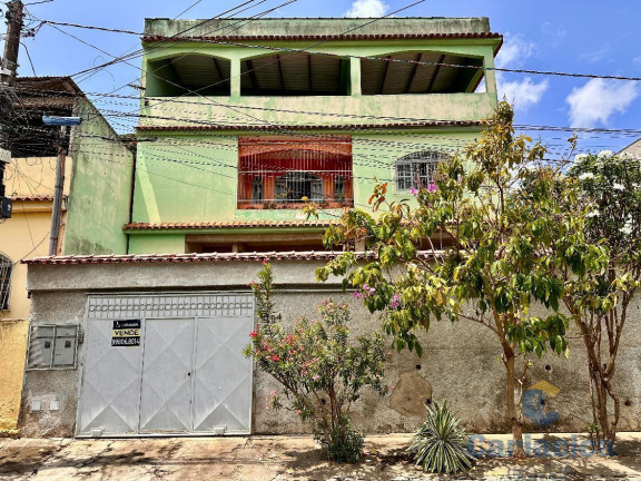 Imagem Casa com 3 Quartos à Venda, 372 m² em Bela Aurora - Cariacica Imagem Casa com 3 Quartos à Venda, 372 m² em Bela Aurora - Cariacica