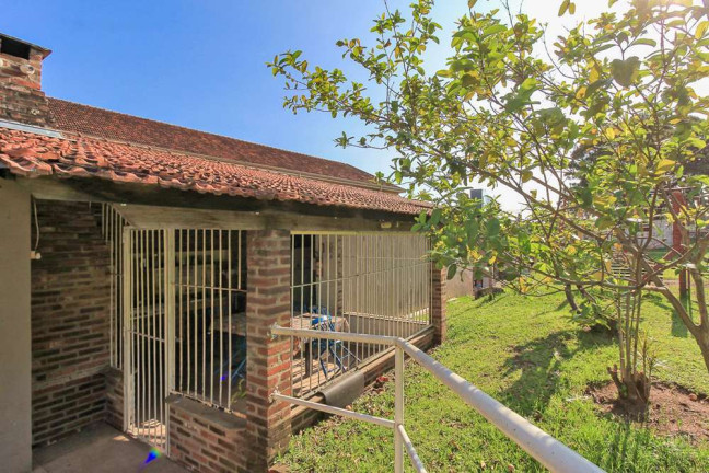 Imagem Imóvel com 2 Quartos à Venda, 51 m² em Cristal - Porto Alegre Imagem Imóvel com 2 Quartos à Venda, 51 m² em Cristal - Porto Alegre