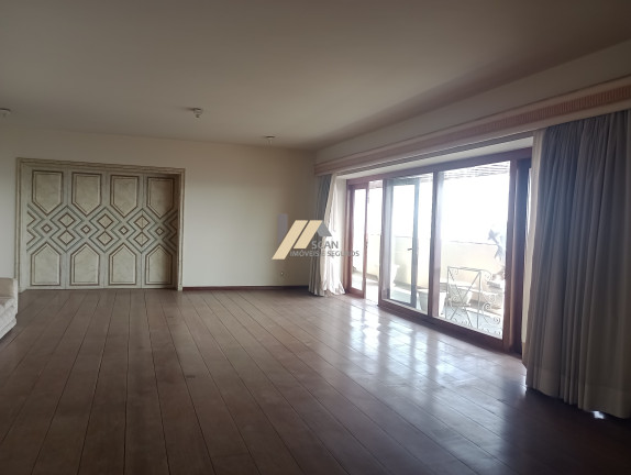 Imagem Imóvel com 3 Quartos à Venda, 580 m² em Cambuí - Campinas Imagem Imóvel com 3 Quartos à Venda, 580 m² em Cambuí - Campinas