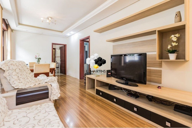 Imagem Casa com 2 Quartos à Venda, 250 m² em Vila Ipiranga - Porto Alegre Imagem Casa com 2 Quartos à Venda, 250 m² em Vila Ipiranga - Porto Alegre