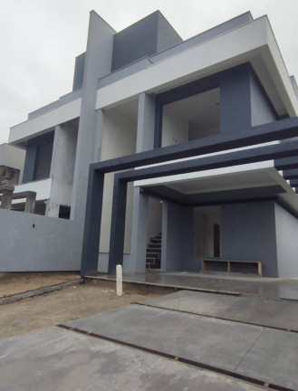 Imagem Casa com 3 Quartos à Venda, 170 m² em São João Do Rio Vermelho - Florianópolis